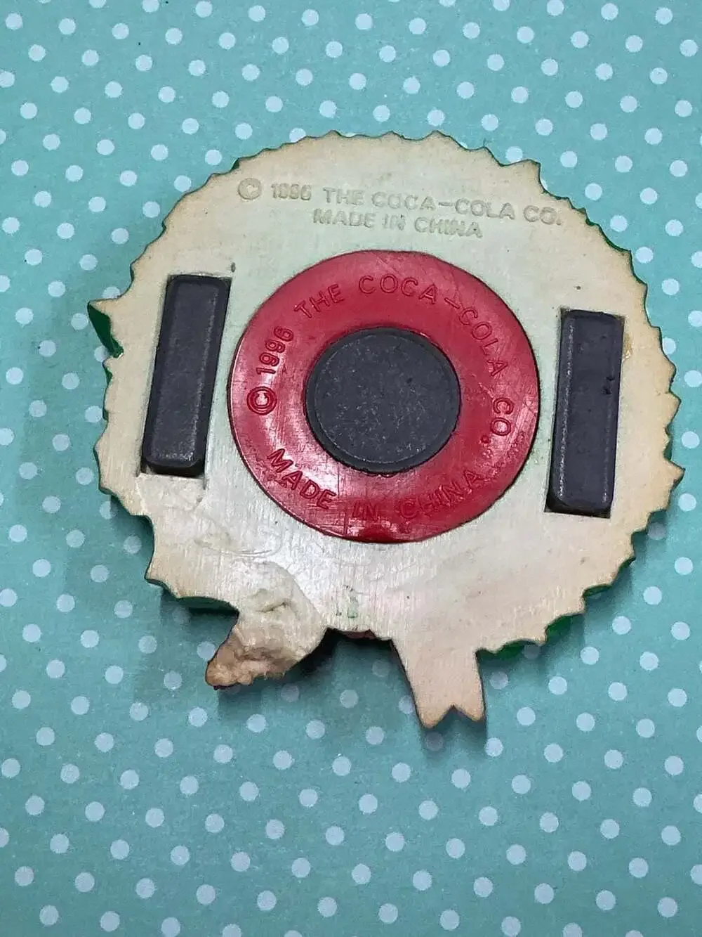 Vintage 1996 Coca-Cola Christmas Wreath Refrigerator Magnet